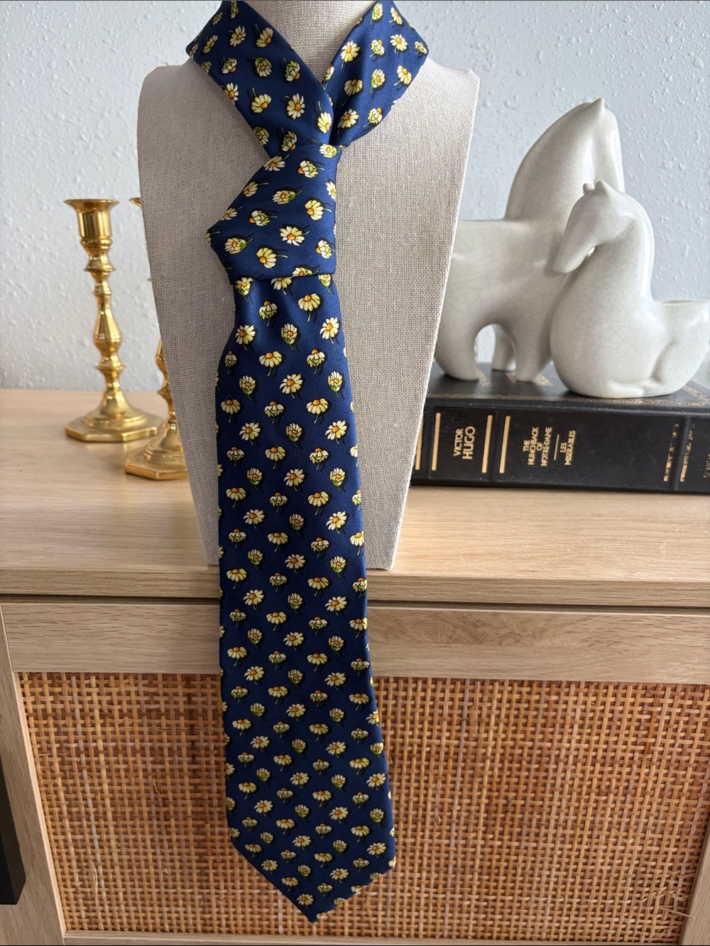 Salvatore Ferragamo Navy Floral Silk Tie - Navy with Daisies